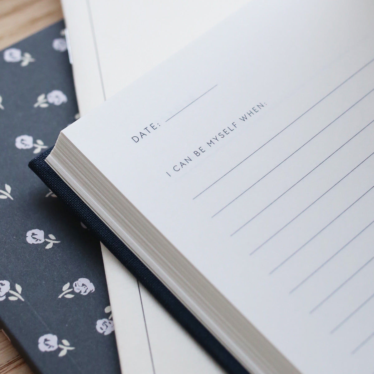 REFLECTIONS JOURNAL // GUIDET DAGBOG (ENGELSK)