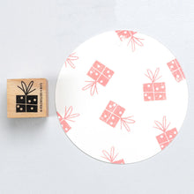 Translation missing: en.sections.featured_product.gallery_thumbnail_alt