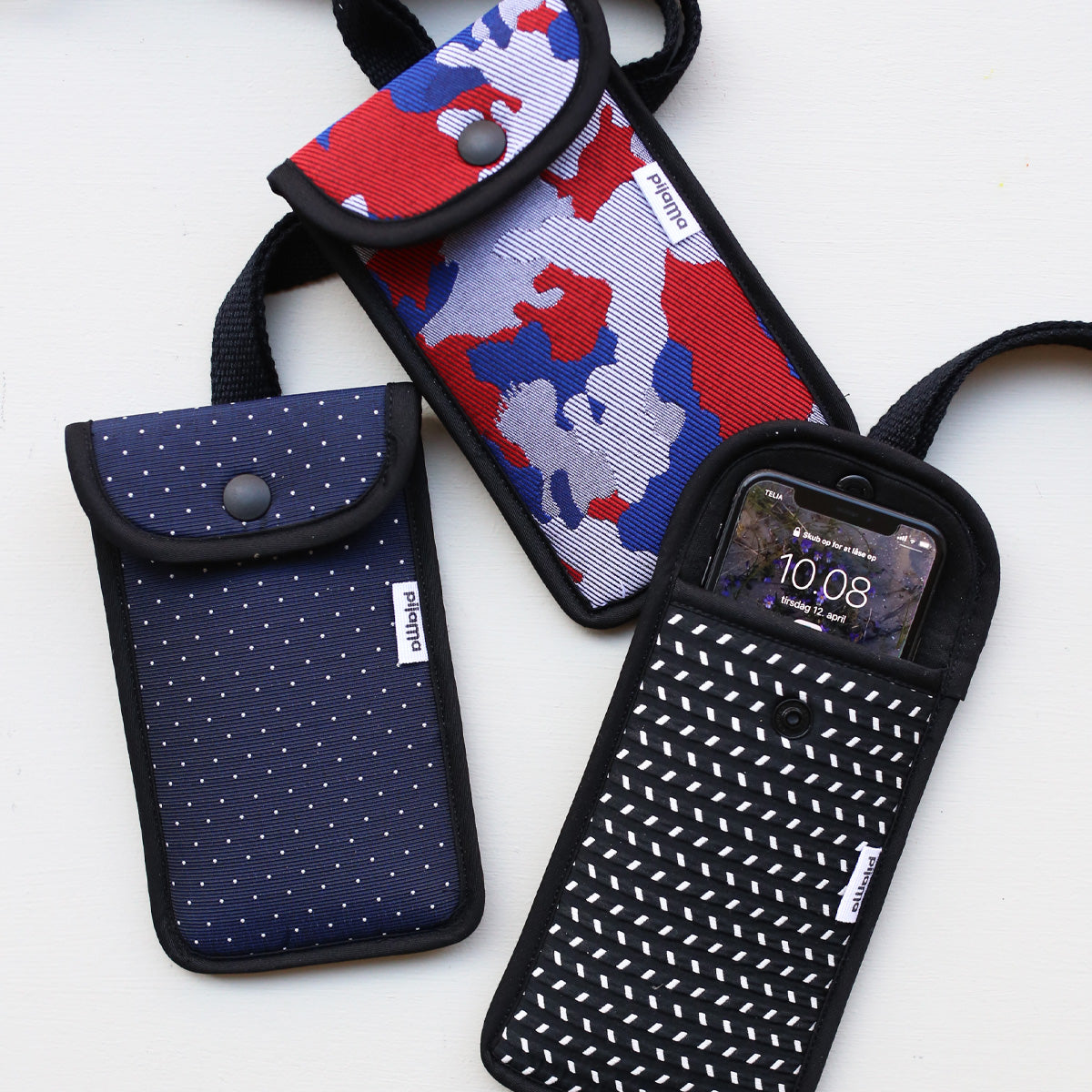 PHONE BAG // REVERSE CAMO