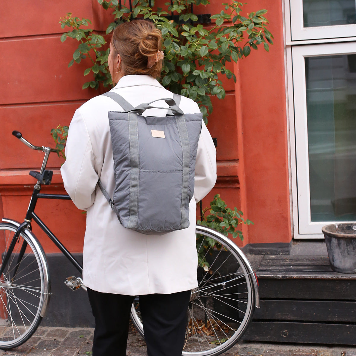 products/Feed_RoototeBackpack_Grey_01.jpg