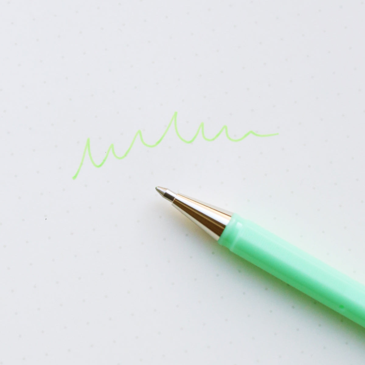 HYBRID MILKY GELPEN // PASTEL GRØN