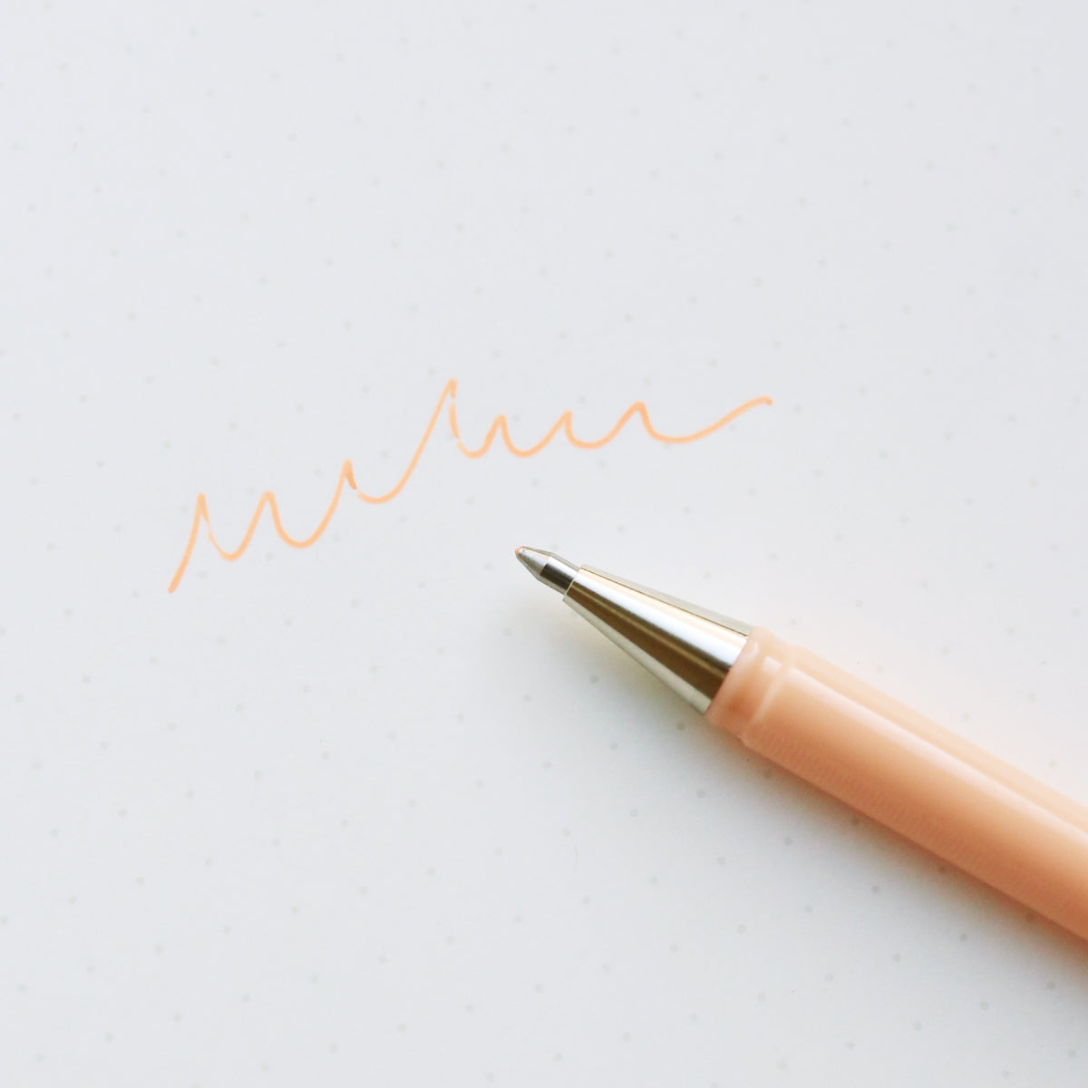 HYBRID MILKY GELPEN // PASTEL ORANGE