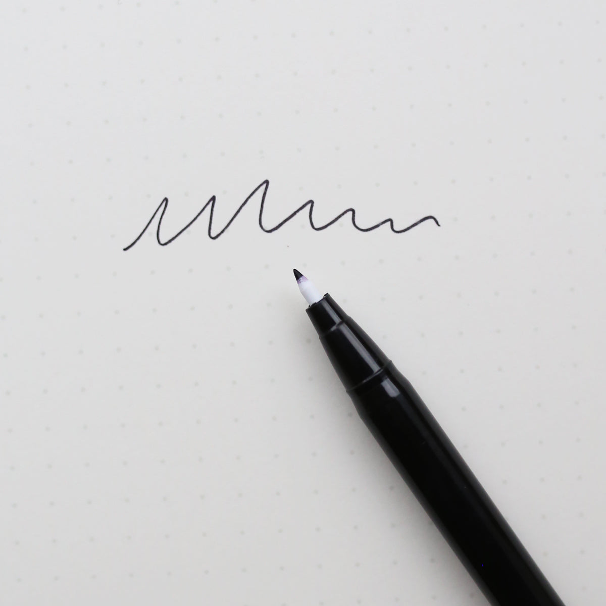 PLUS PEN 3000 // SORT