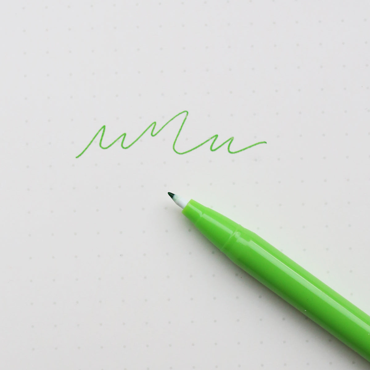 products/Monami_Pluspen3000_Lightgreen_02.jpg