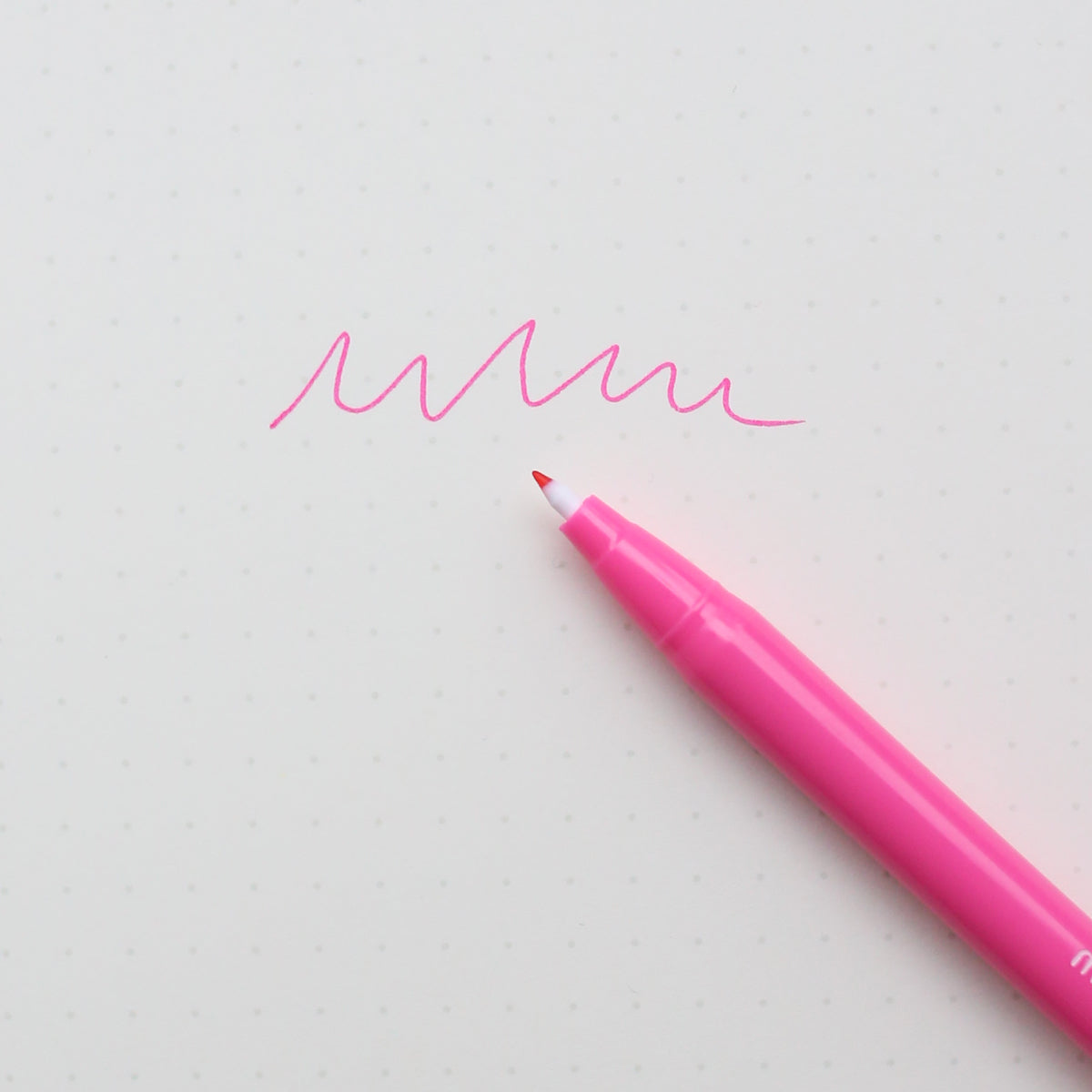 products/Monami_Pluspen3000_Pink_02.jpg