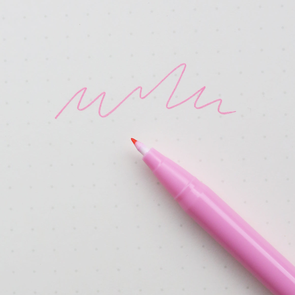 products/Monami_Pluspen3000_Purepink_02.jpg