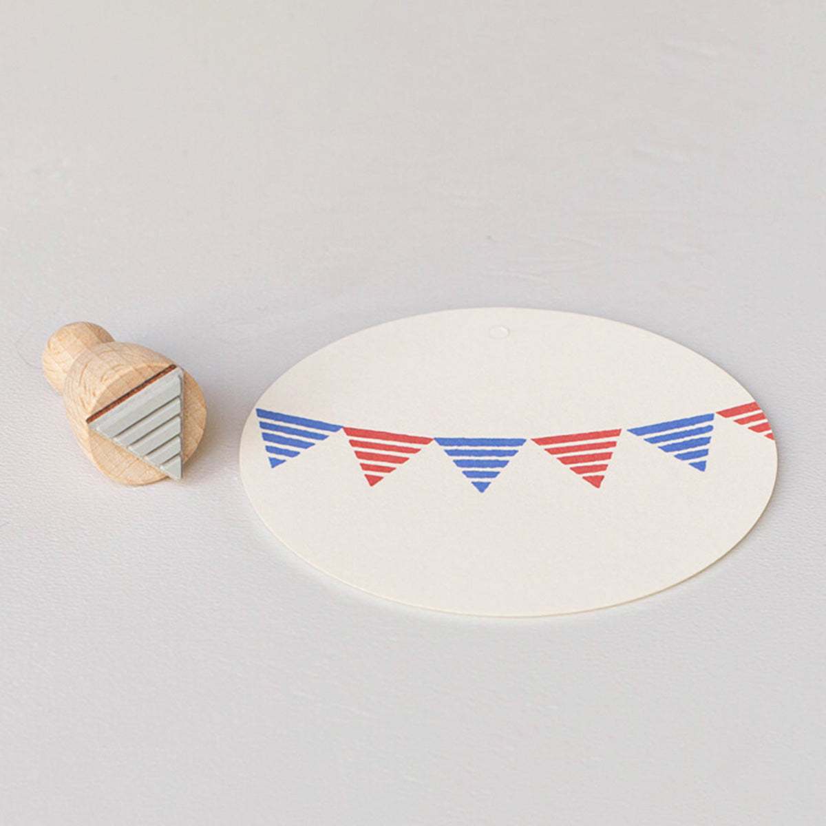 STEMPEL // STRIBET VIMPELGUIRLANDE