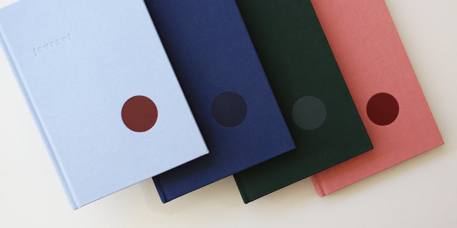 Meet our hardcover and open flat notebooks