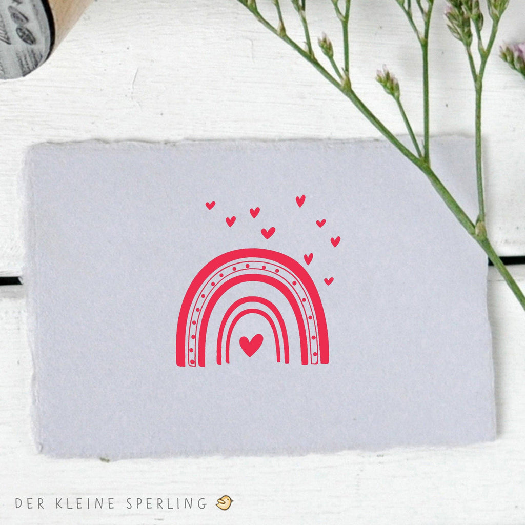 STEMPEL // REGNBUE MED HJERTER