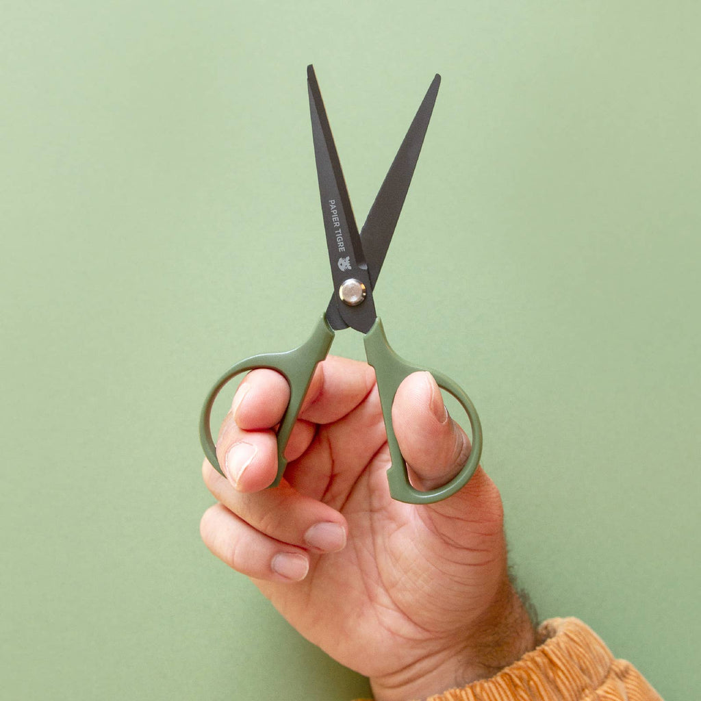 PAPIER TIGRE SCISSORS // KHAKI