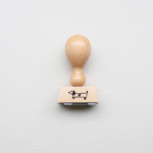 STEMPEL // LILLE GRAVHUND
