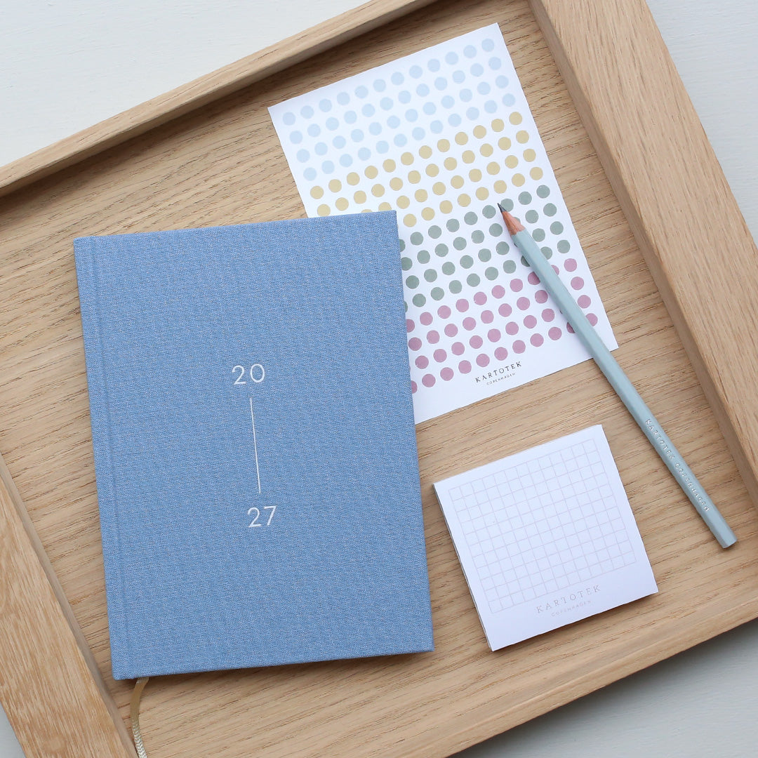 2027 CALENDAR GIFT (*FIRST 25 ORDERS)