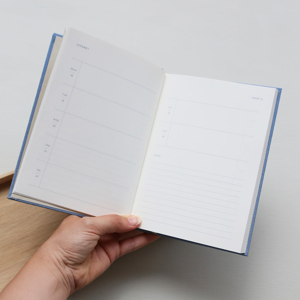 NOTEBOOK CALENDAR 2027 // ENGLISH