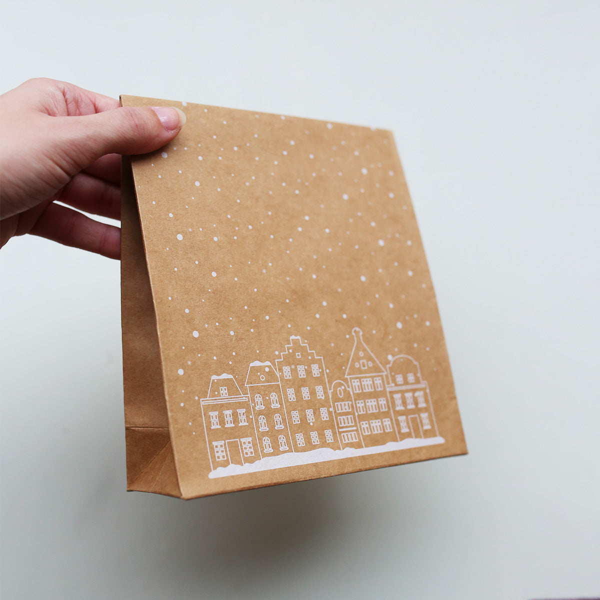 CHRISTMAS KRAFT GIFT BAG // M