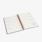KOZO SPIRAL-BOUND CALENDAR 2027 A5 (DANISH) // BERRY
