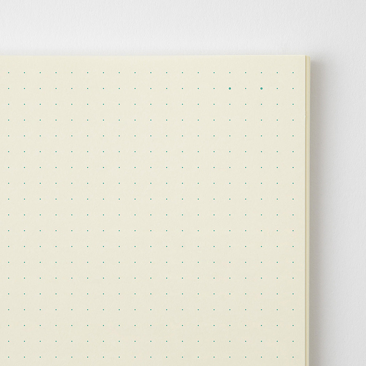 MD NOTEBOOK // A5 DOTTED
