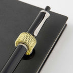 MAGNETISK PENNEHOLDER // GULD