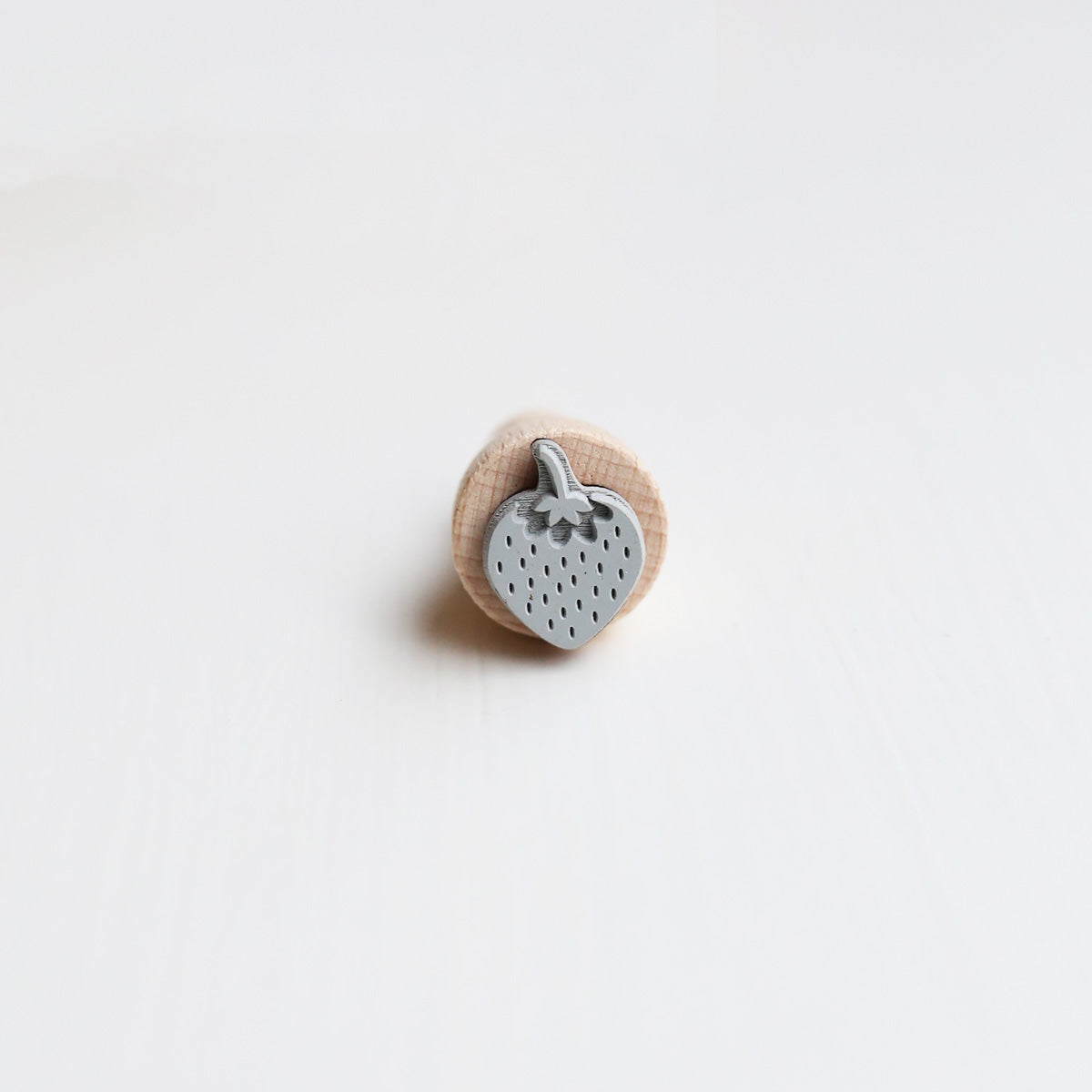 STEMPEL // JORDBÆR