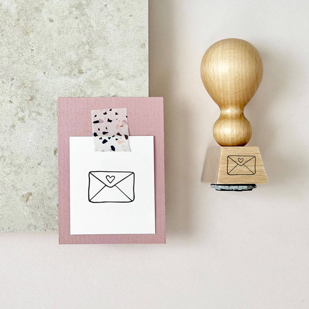 STEMPEL // HJERTEKUVERT