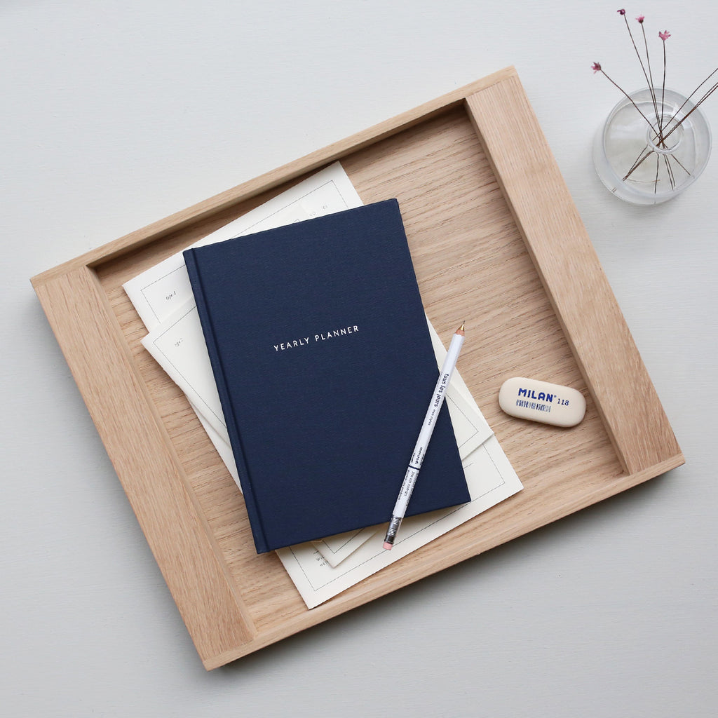 YEARLY PLANNER NOTEBOOK