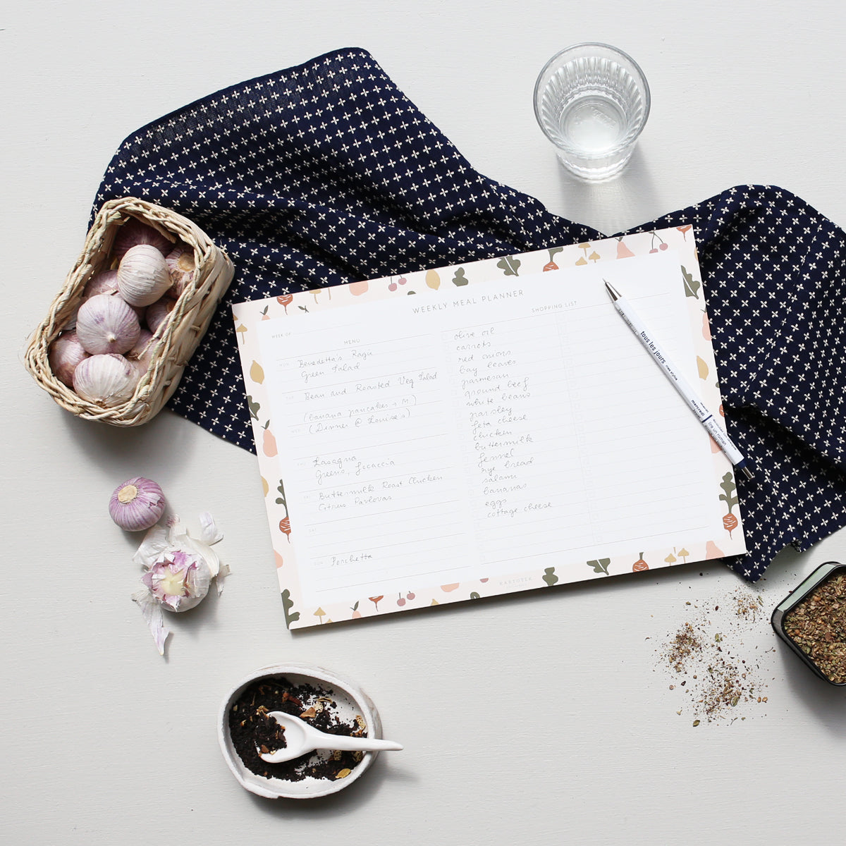 WEEKLY MEAL PLANNER