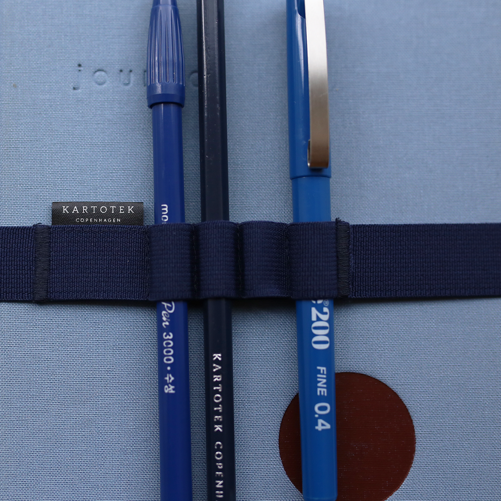 NOTEBOOK PEN STRAP A5 // OXFORD BLUE