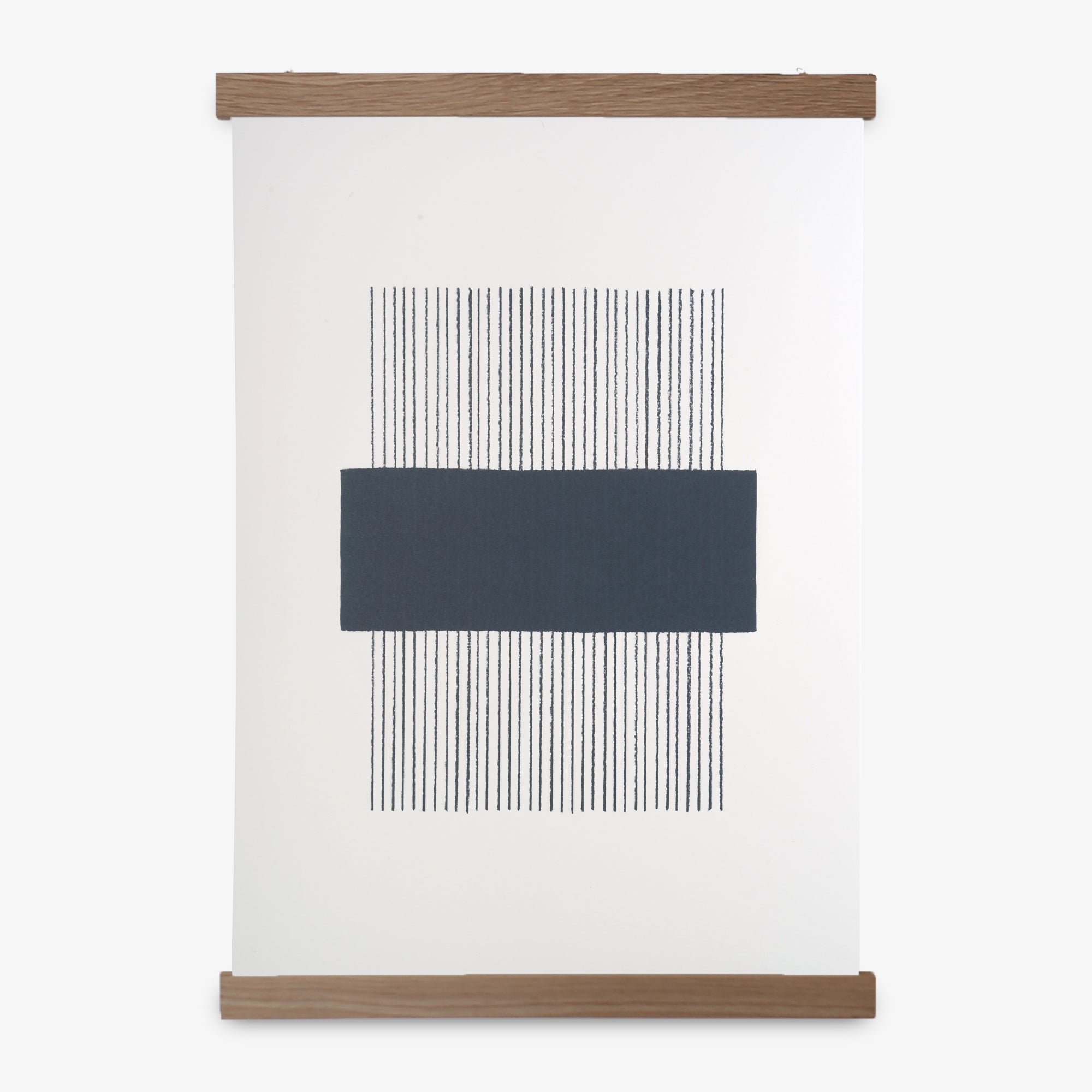A3 PLAKAT LINES // MARINEBLÅ + EGETRÆSRAMME