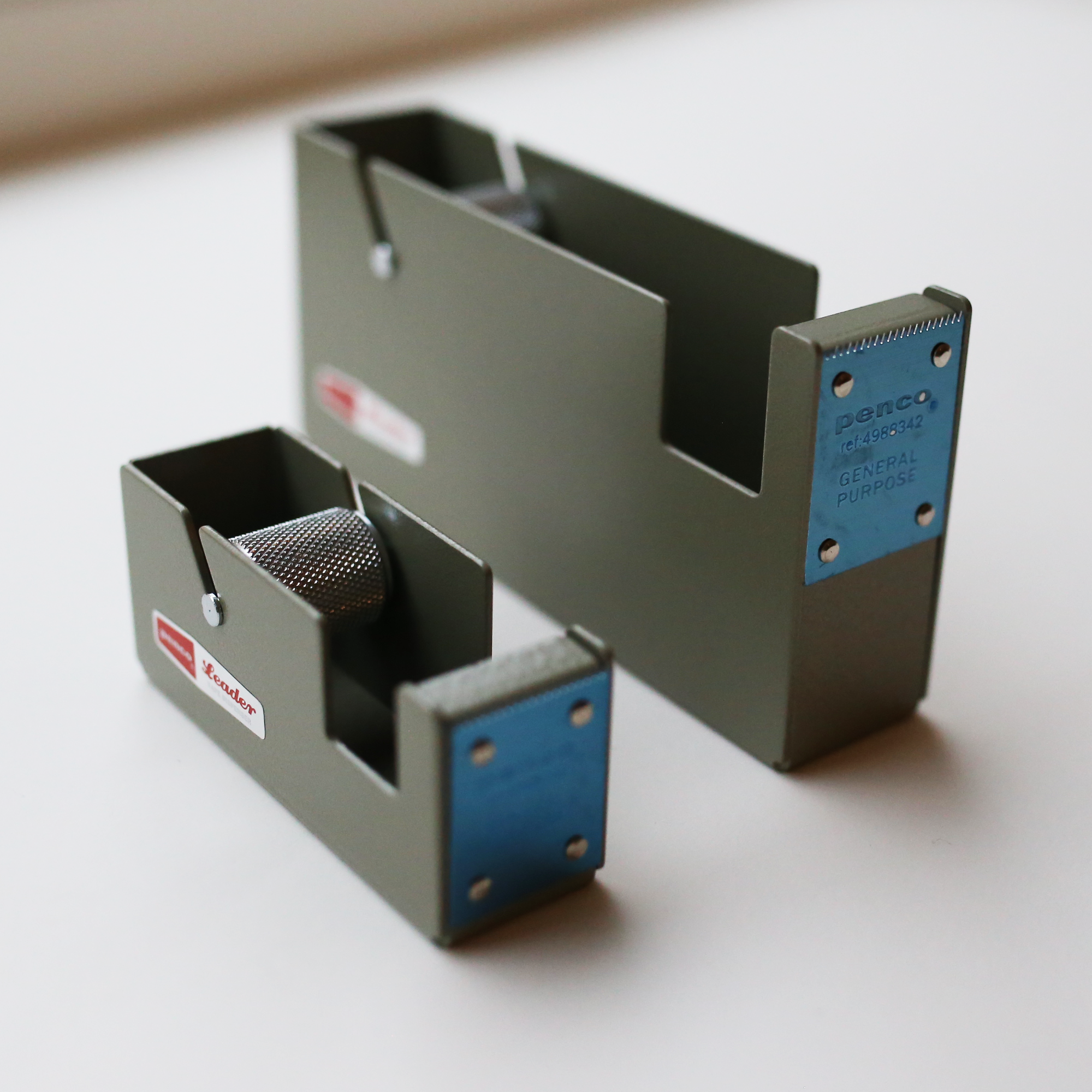 TAPEHOLDER L // IVORY