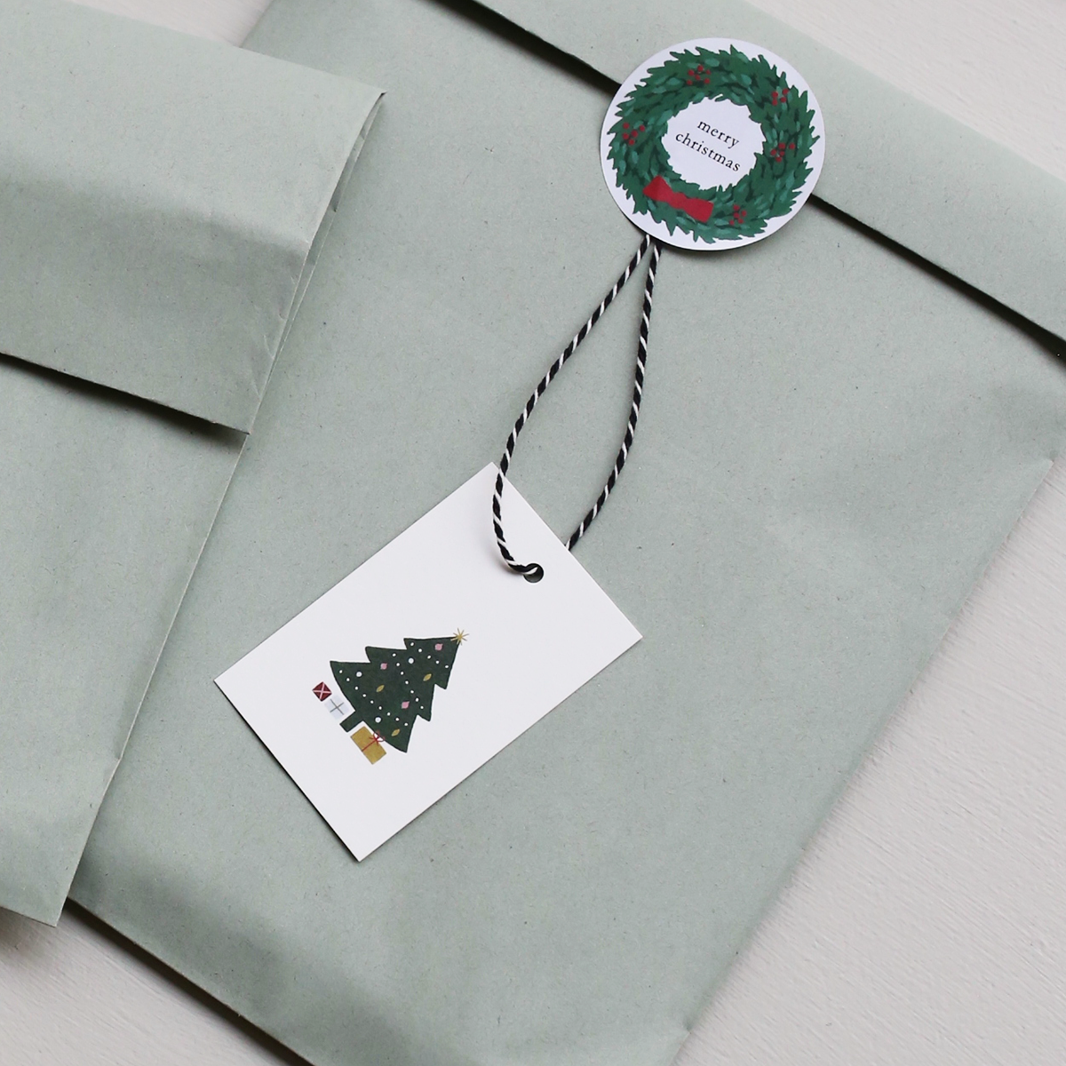 CHRISTMAS GIFT TAGS // CHRISTMAS TREE